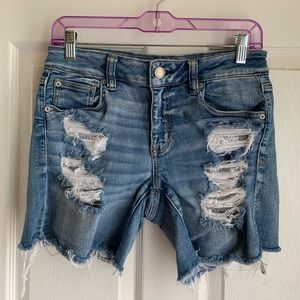 American Eagle - Next Level Stretch MIDI Destroyed Denim Shorts w/ Lace Pockets